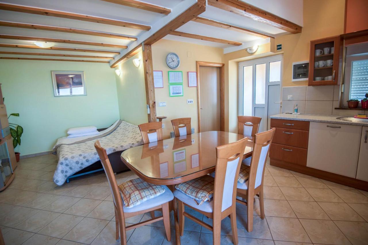 Apartment Jany Sibenik Ngoại thất bức ảnh